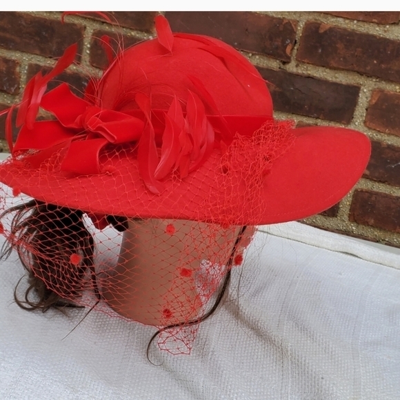 Vintage Red Felted  veil‎ hat - Picture 11 of 11